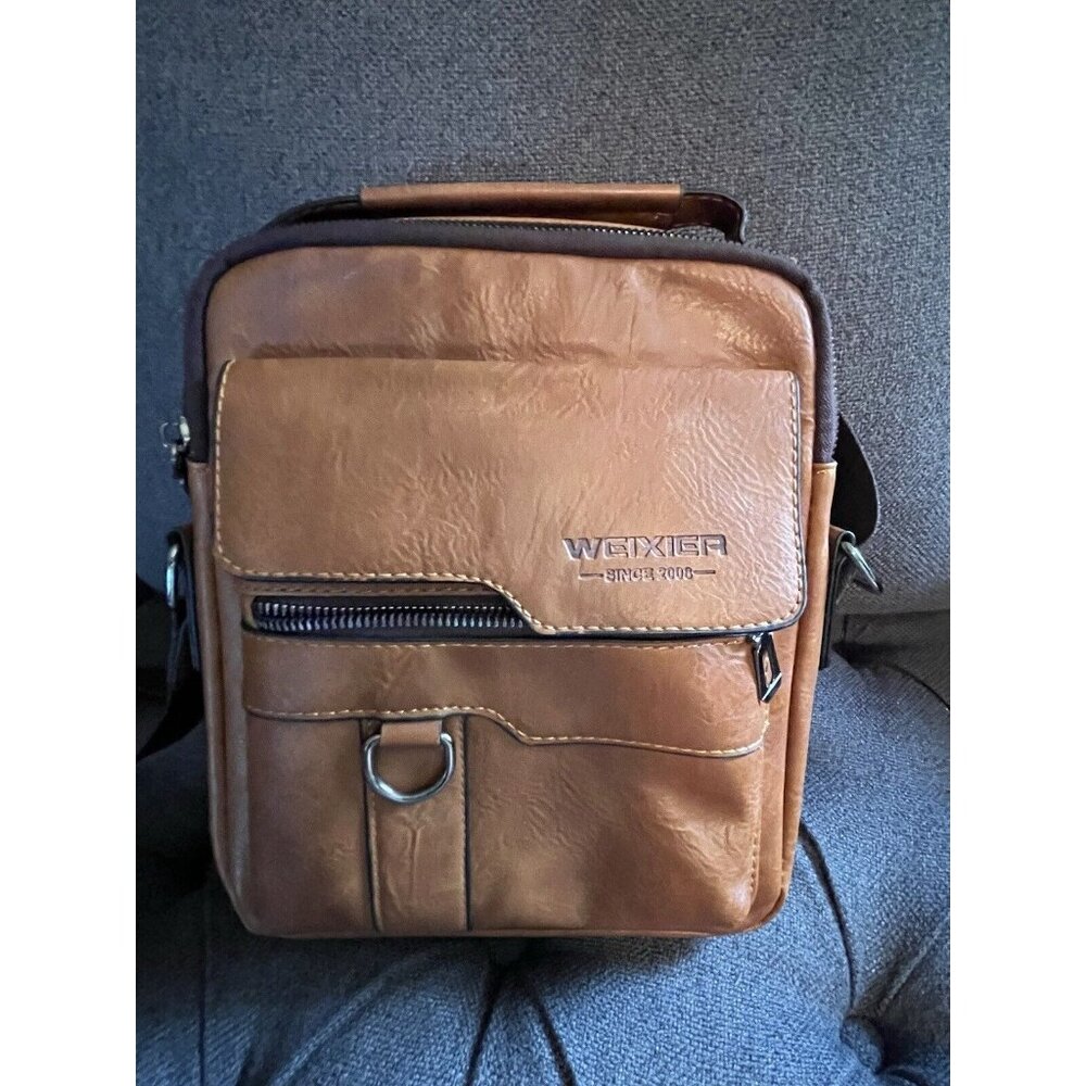 Retro Large Capacity Shoulder Bag Men Handbag Travel Backpack nice
